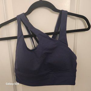 Lululemon Sports Bra. NWOT. Size 8